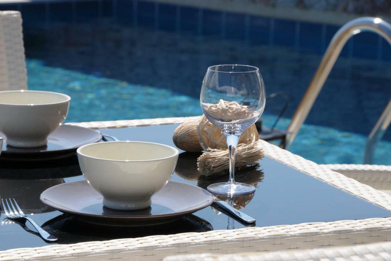 Next To Haraki Beach , Taverns Bars & 10 To Lindos 외부 사진